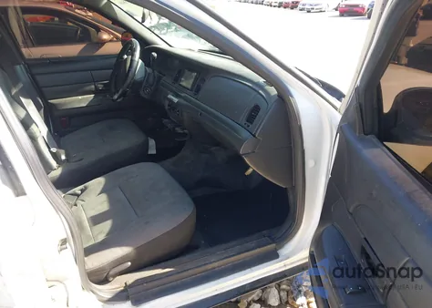 2011 Ford Crown Victoria Police Interceptor from USA, damaged, VIN 2FABP7BV8BX172874